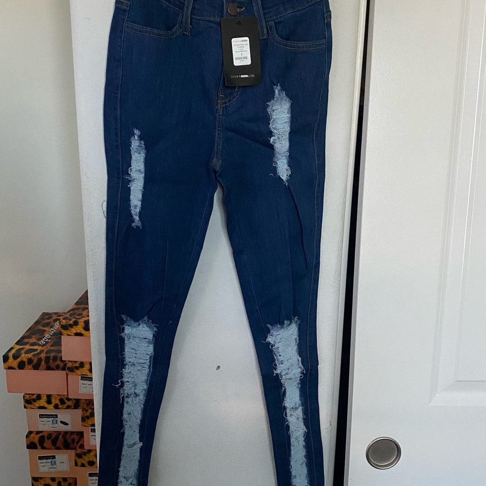 Fashion Nova Juniors Tell Me If You Like It Jeans Medium Blue Wash Size 5